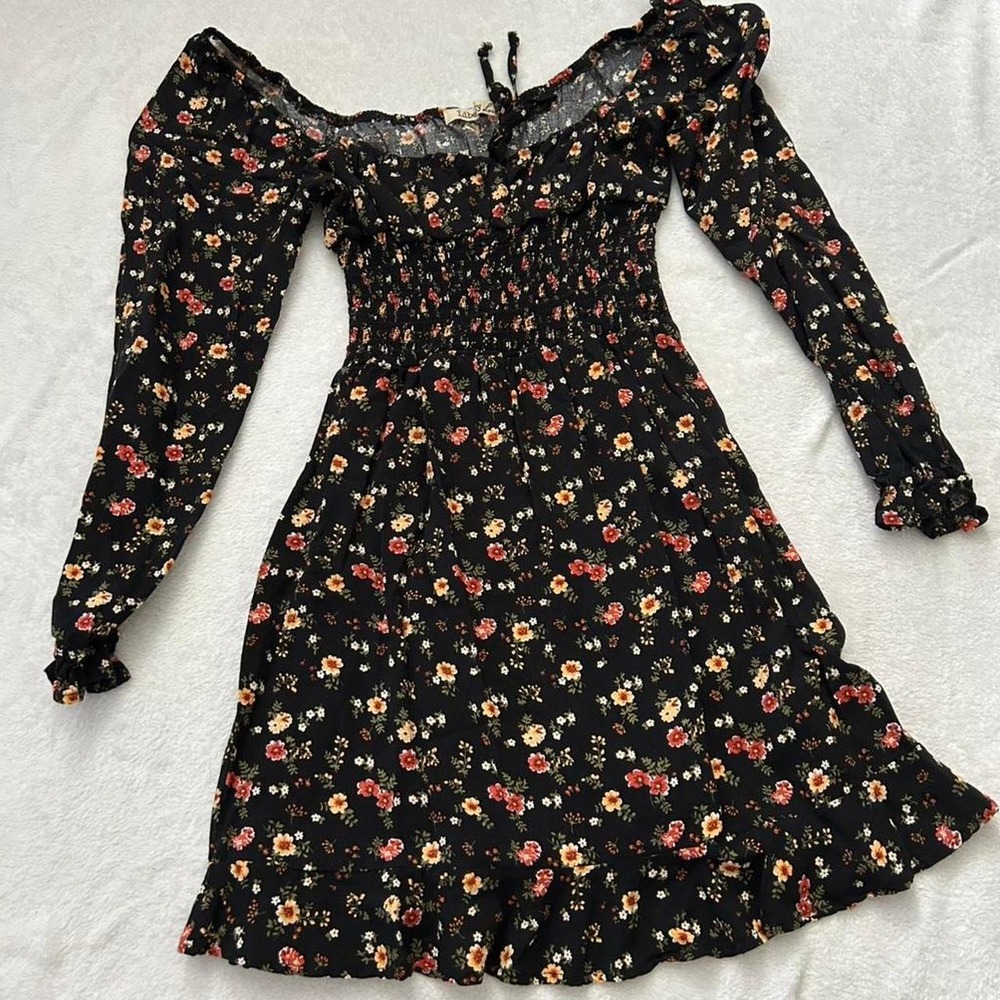 Floral dress - Picture 1 of 3